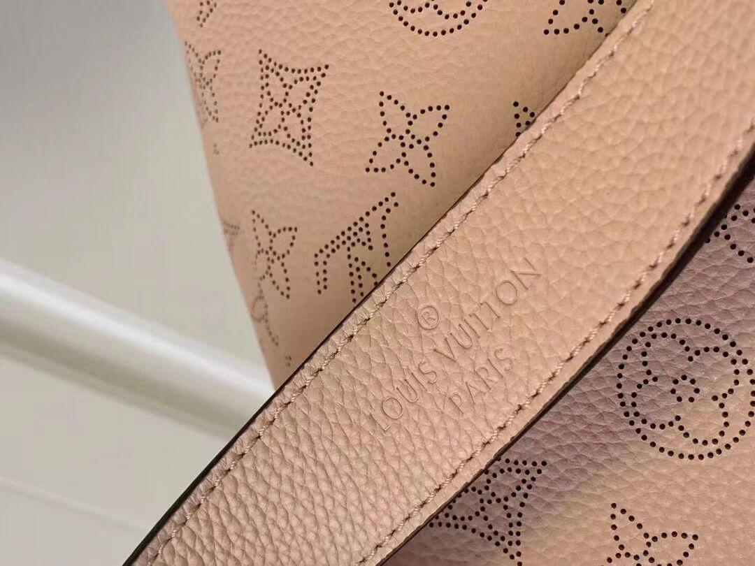 louis vuitton lv m51219 babylone chain bb shoulder bag mahina leather pink magnolia