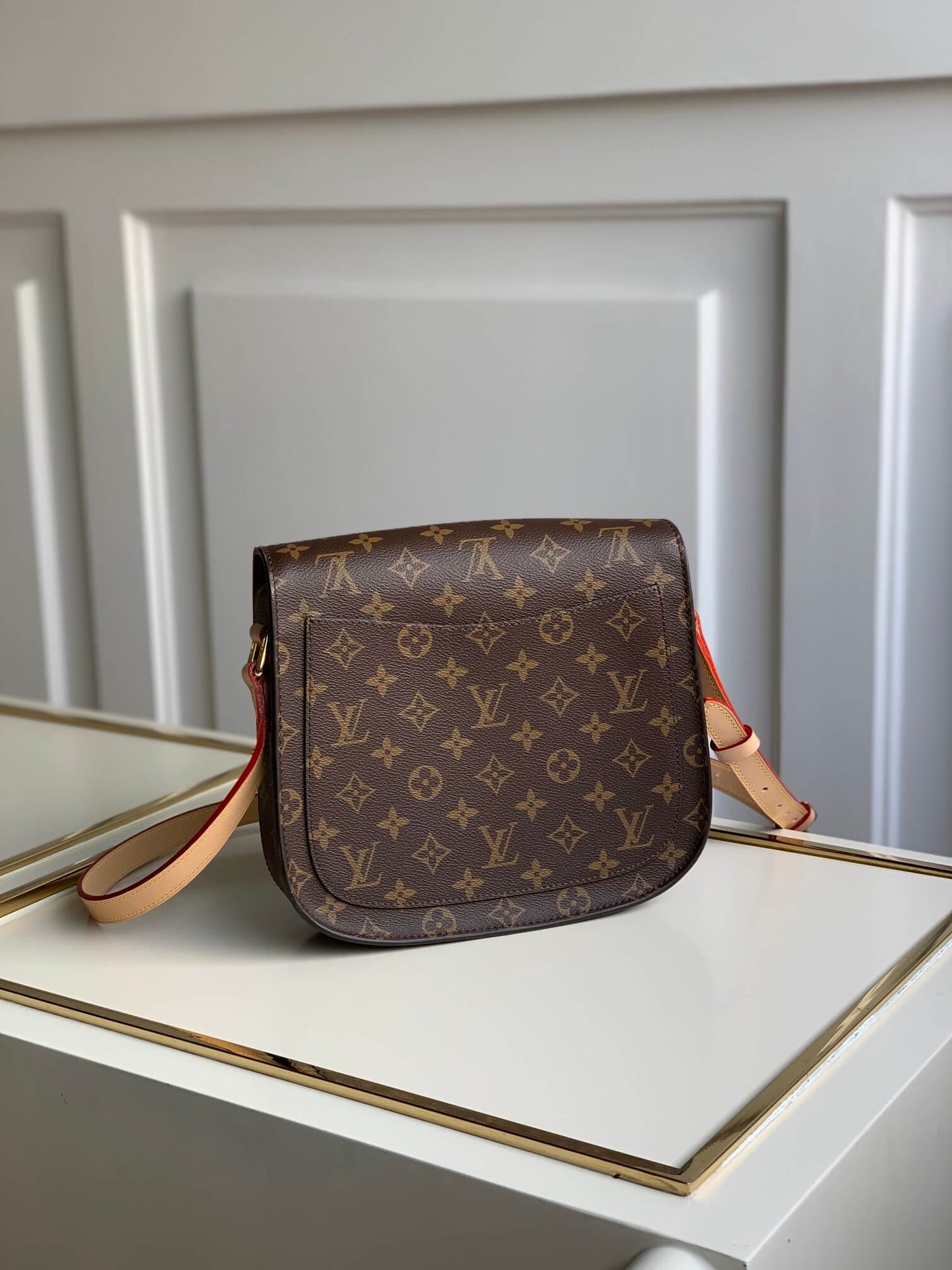 m51242 saint cloud messenger bag khaki monogram