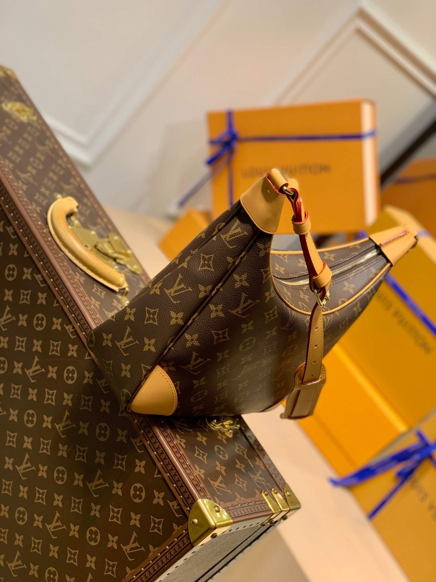 m51260 boulogne monogram unisex shoulder bag cross body bags brown
