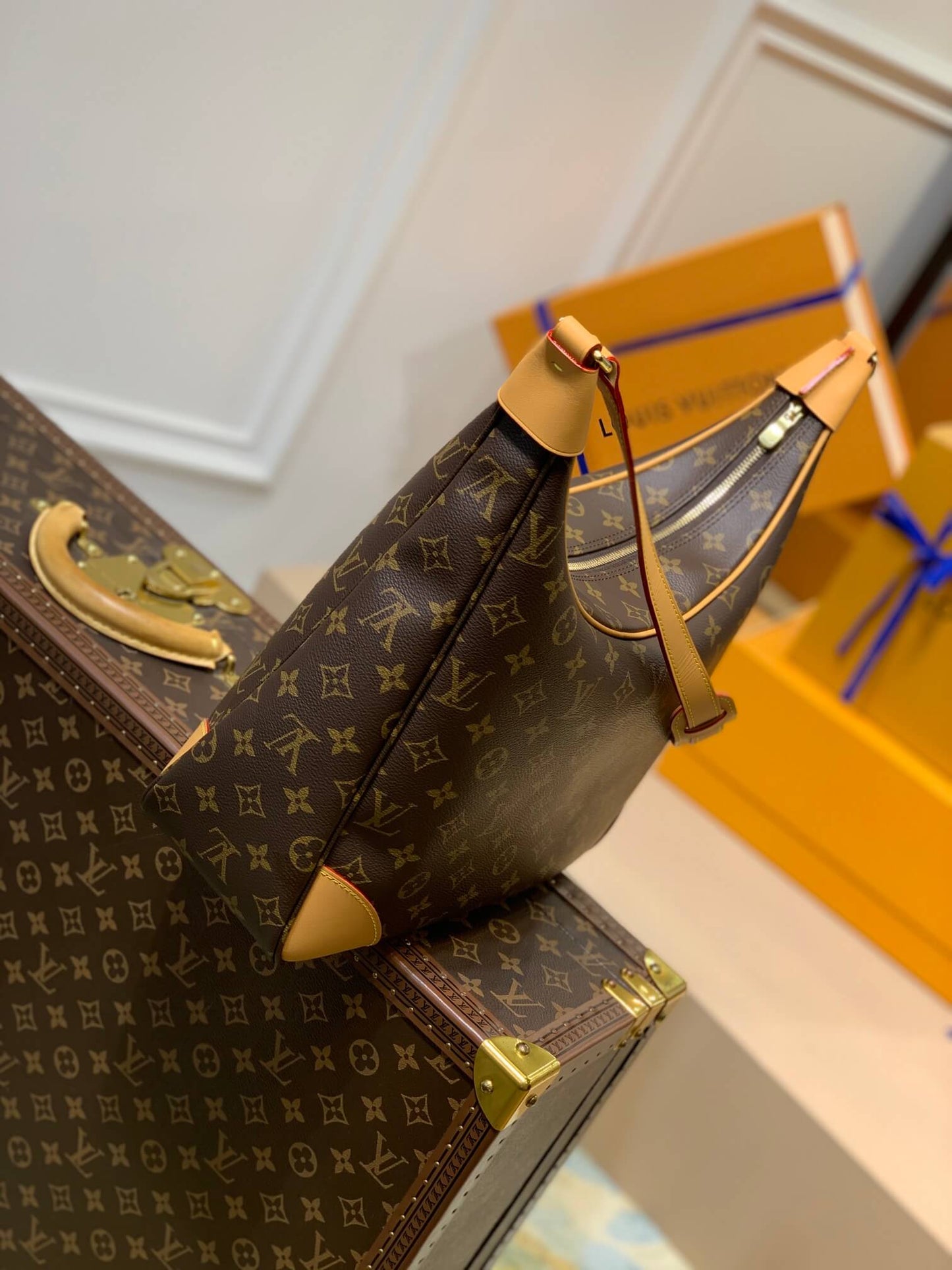 m51260 boulogne monogram unisex shoulder bag cross body bags brown