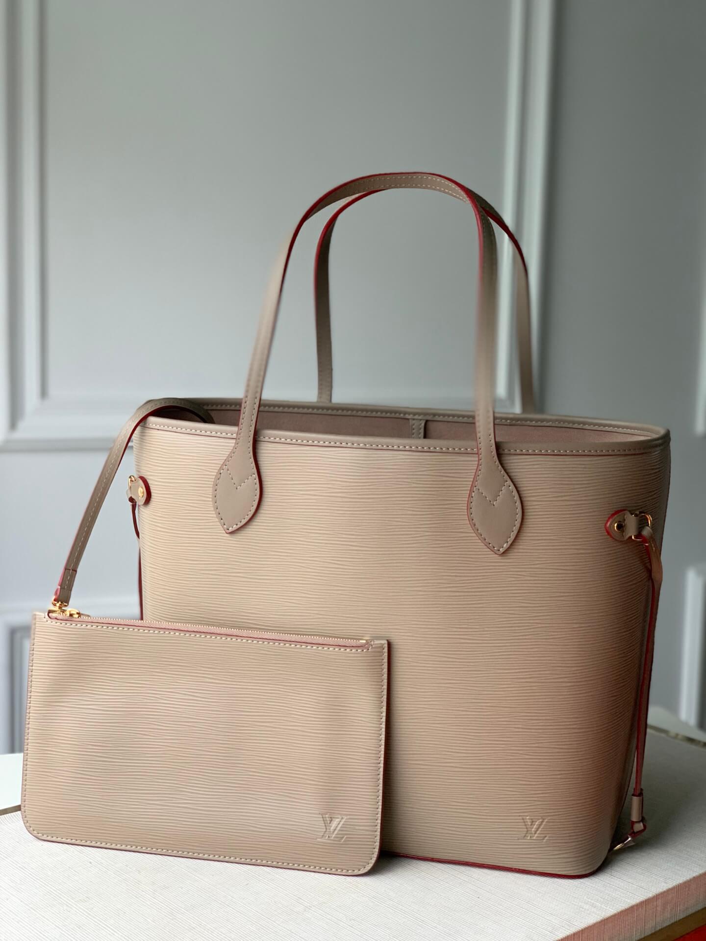 m54185 neverfull handbag grey calfskin