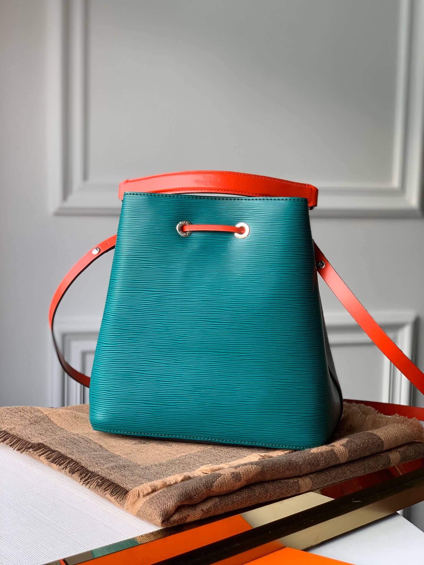 m54369 neonoe damier azur handbag shoulder bag cross body bags blue green calfskin monogram
