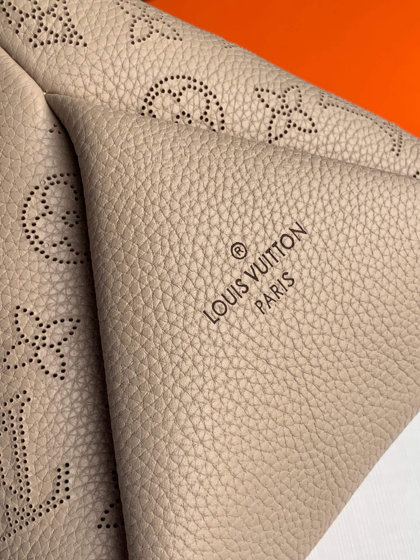 m56084 beaubourg hobo bb handbag shoulder bag cross body bags khaki monogram