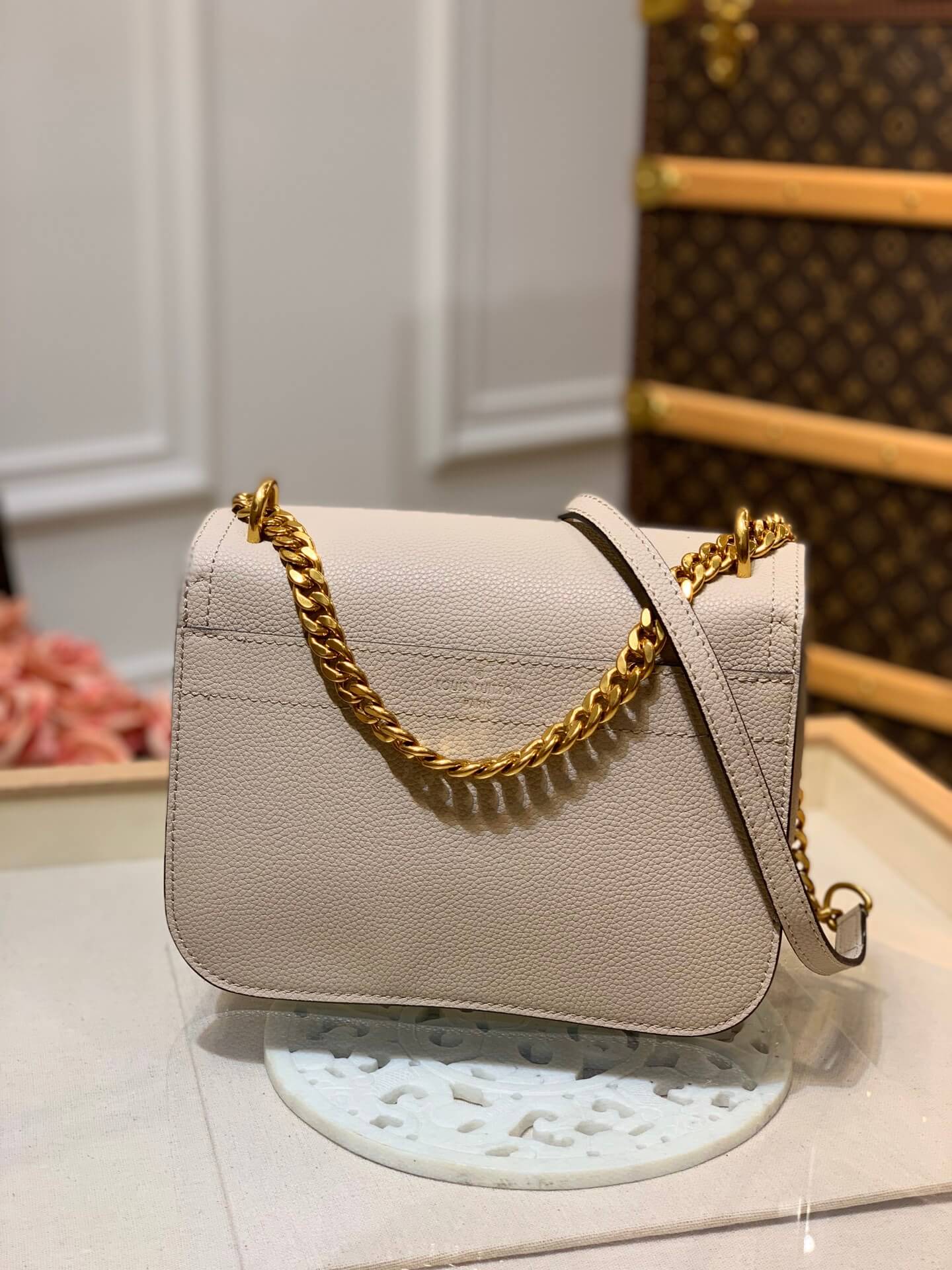 m57072 monogram empreinte shoulder bag cross body bags apricot calfskin