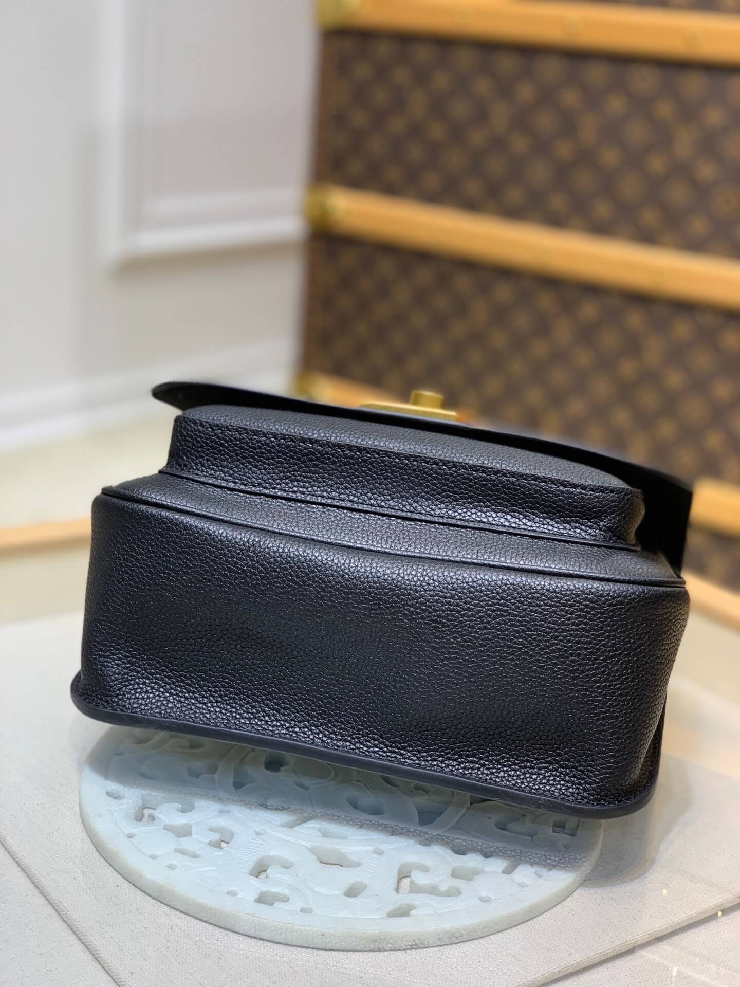 m57073 monogram empreinte shoulder bag cross body bags black calfskin