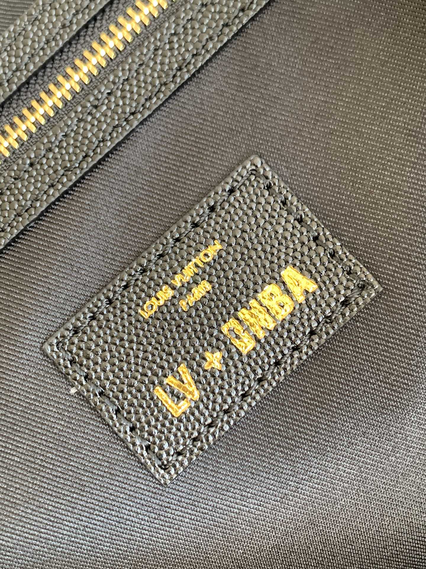 m58516 keepall bandouliere 55 tuffetage handbag cross body bags shoulder bag black calfskin monogram