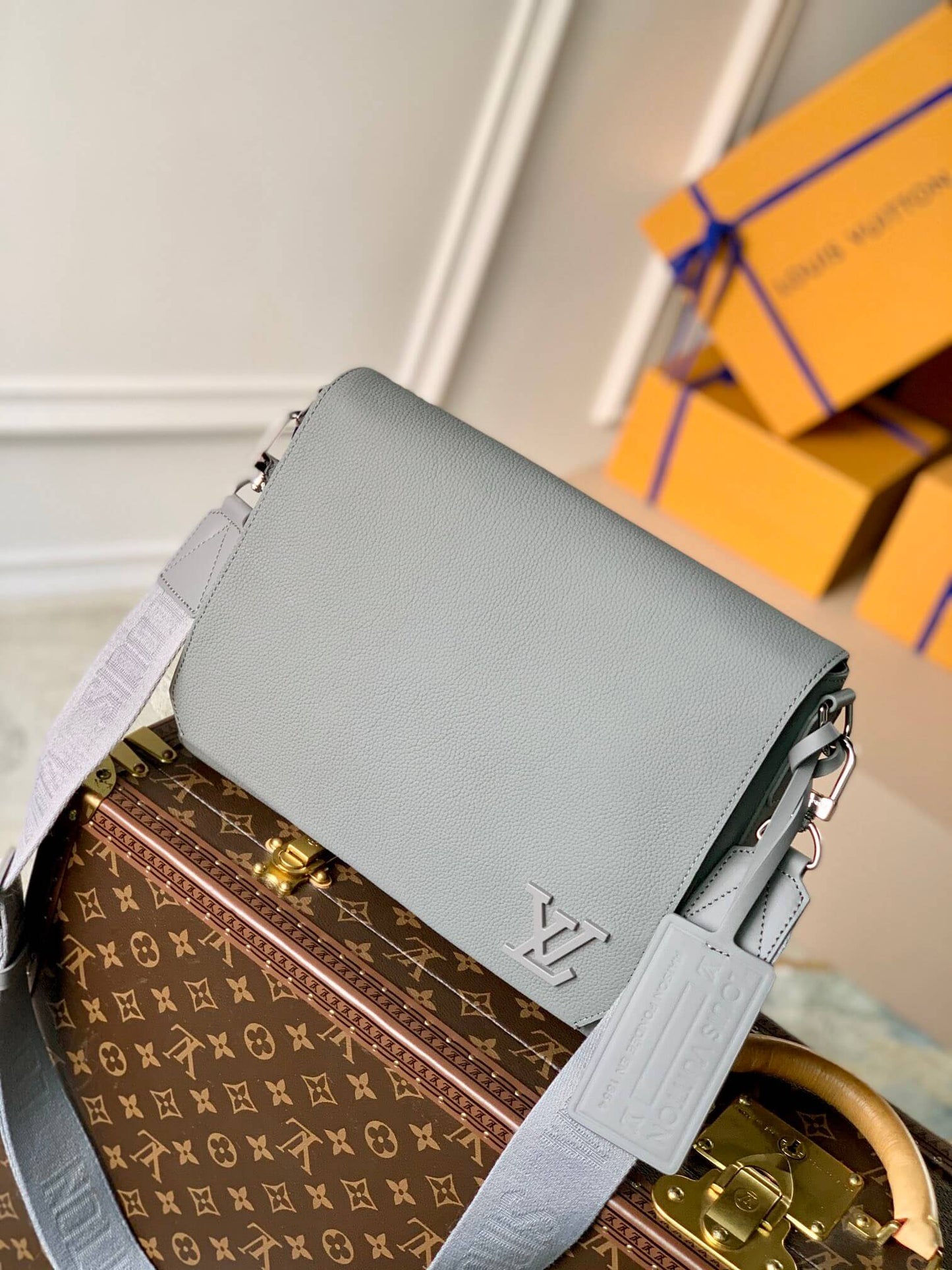 m59327 mens bag shoulder bag cross body bags aerogram messenger bag grey calfskin
