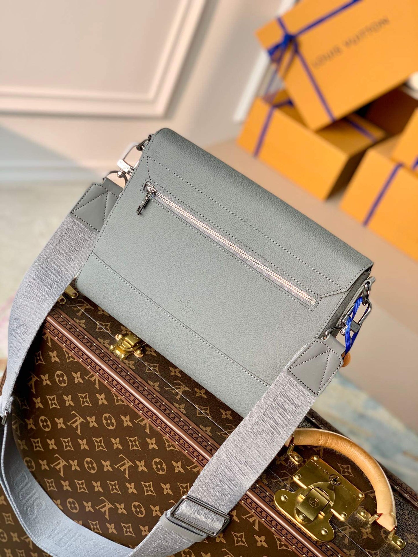 m59327 mens bag shoulder bag cross body bags aerogram messenger bag grey calfskin