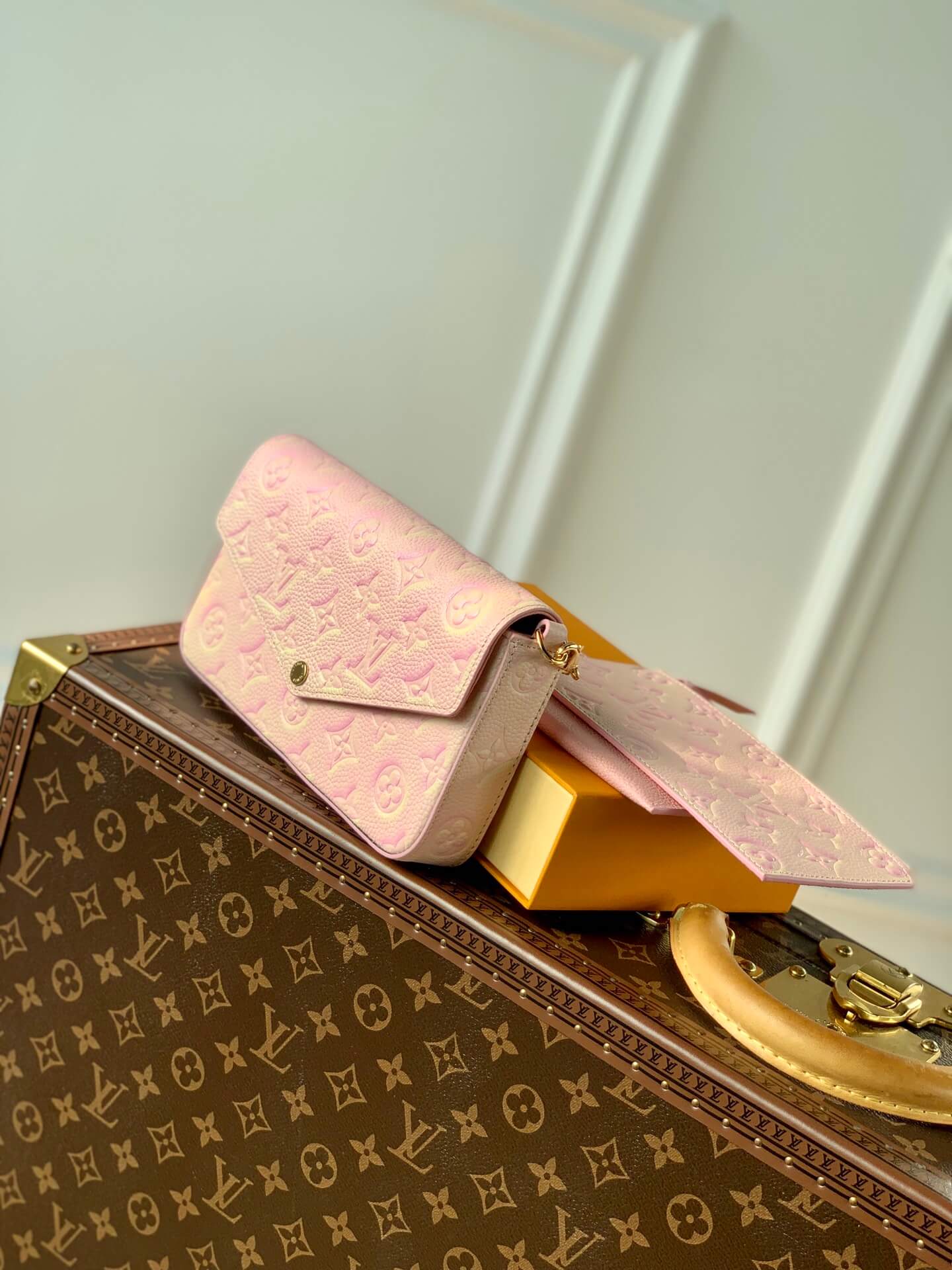 m61276 felicie pochette clutch bag shoulder bag monogram canvas pink