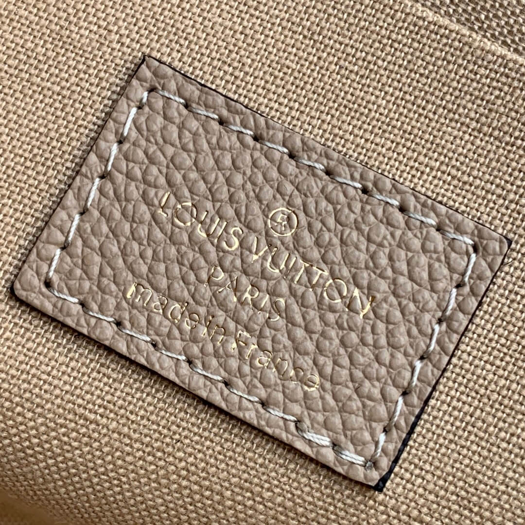 m69977 felicie pochette clutch bag shoulder bag monogram empreinte apricot