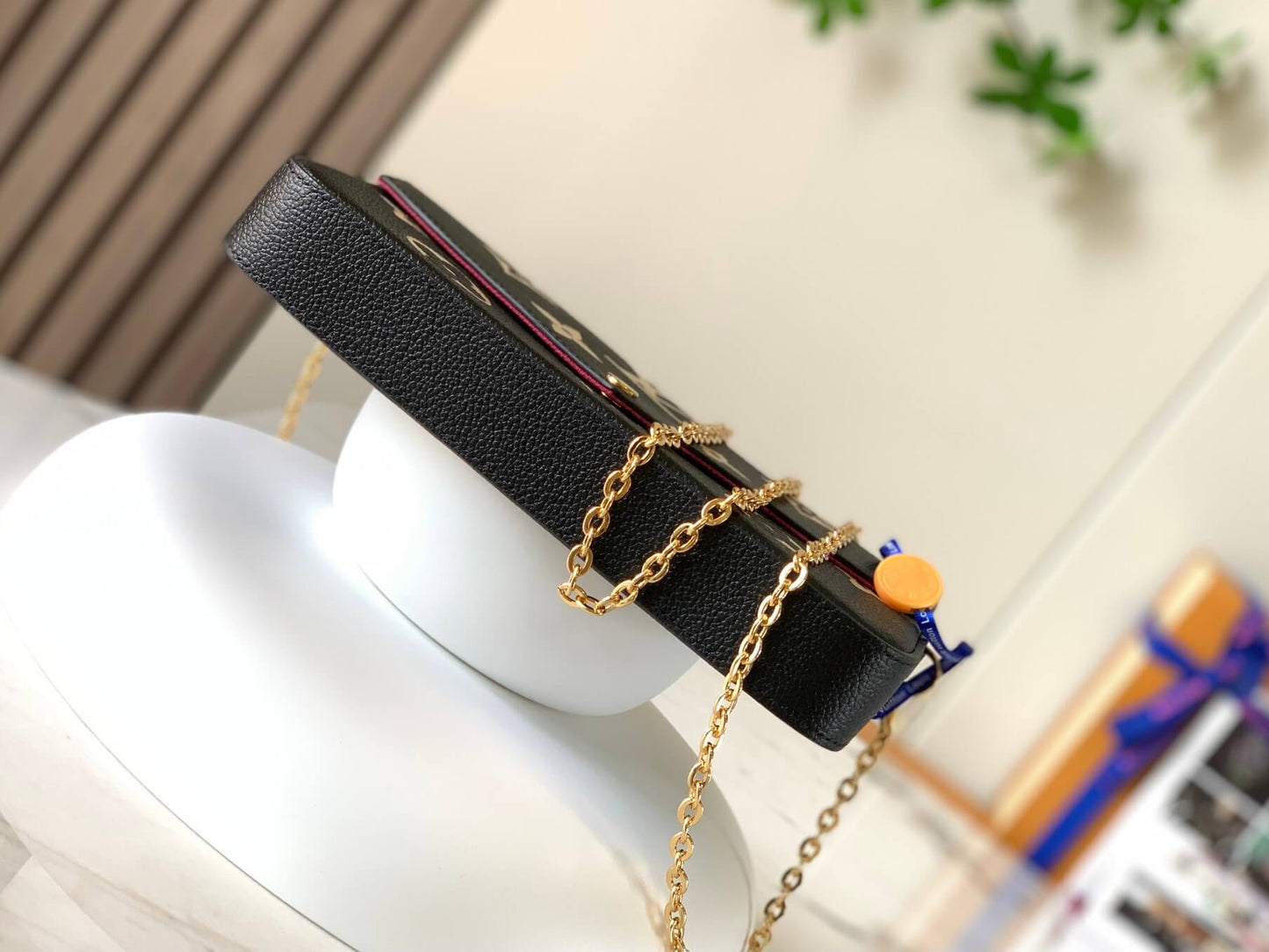 m80482 felicie pochette clutch bag shoulder bag monogram empreinte black