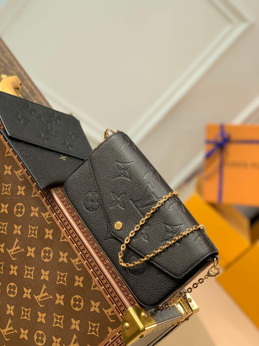 m80679 felicie pochette clutch bag shoulder bag cross body bags mini black
