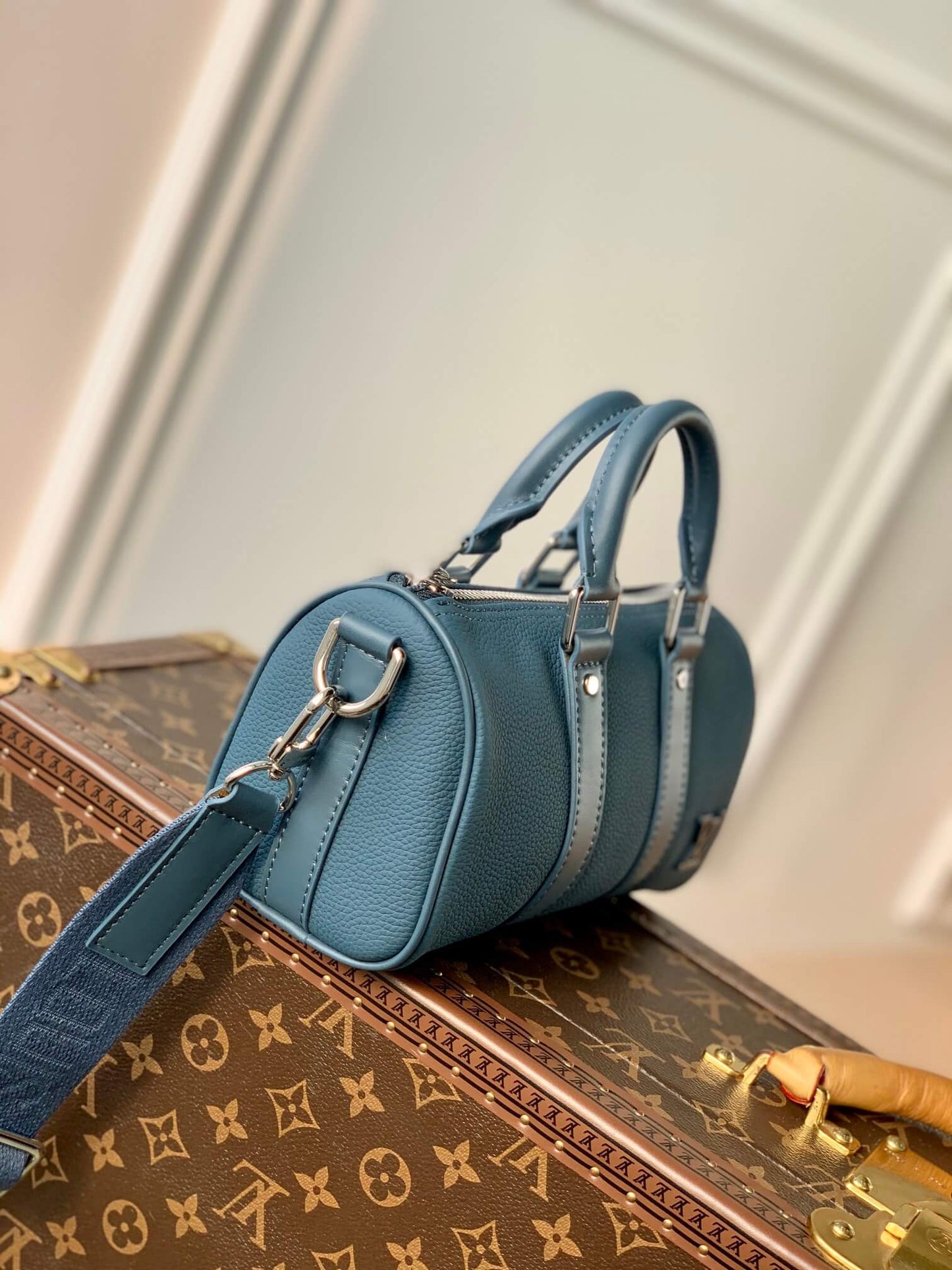 m81003 mens bag keepall xs shoulder bag cross body bags handbag aerogram blue calfskin