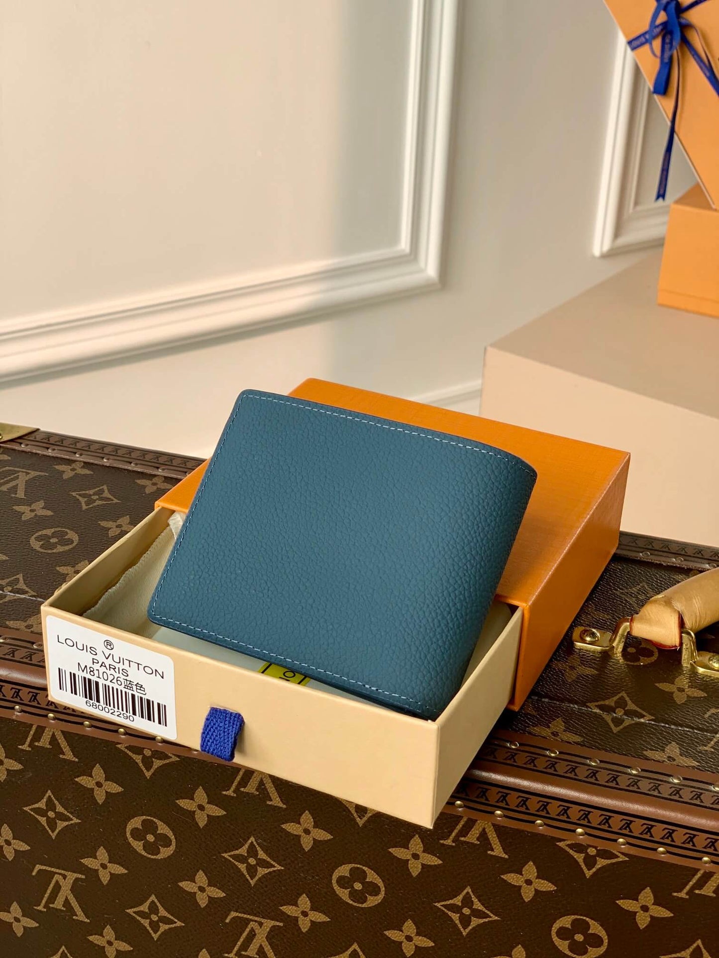 m81026 aerogram wallet blue calfskin