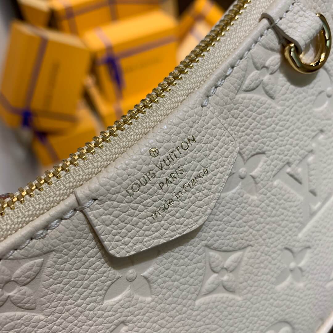 m81066 easy pouch on strap white embossing