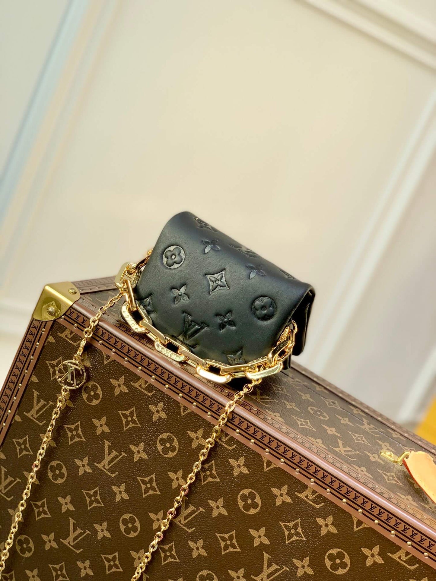 m81125 handbag shoulder bag cross body bags calfskin dirty black embossing micro metis