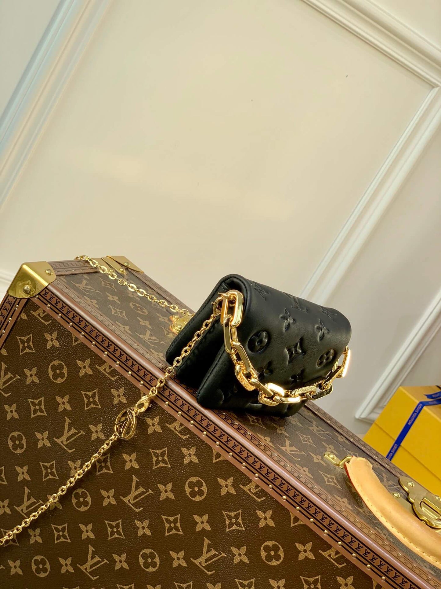 m81125 handbag shoulder bag cross body bags calfskin dirty black embossing micro metis