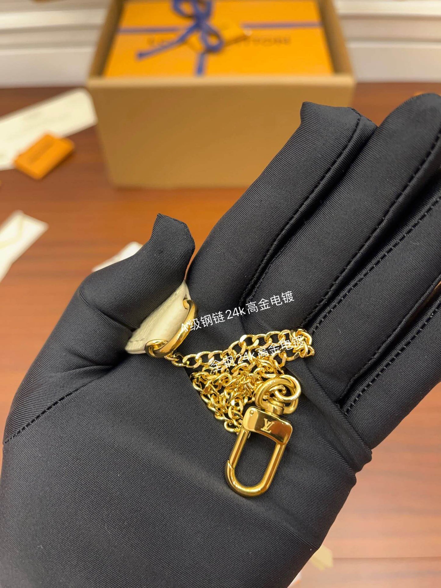 lv m81284 mini pochette accessoires