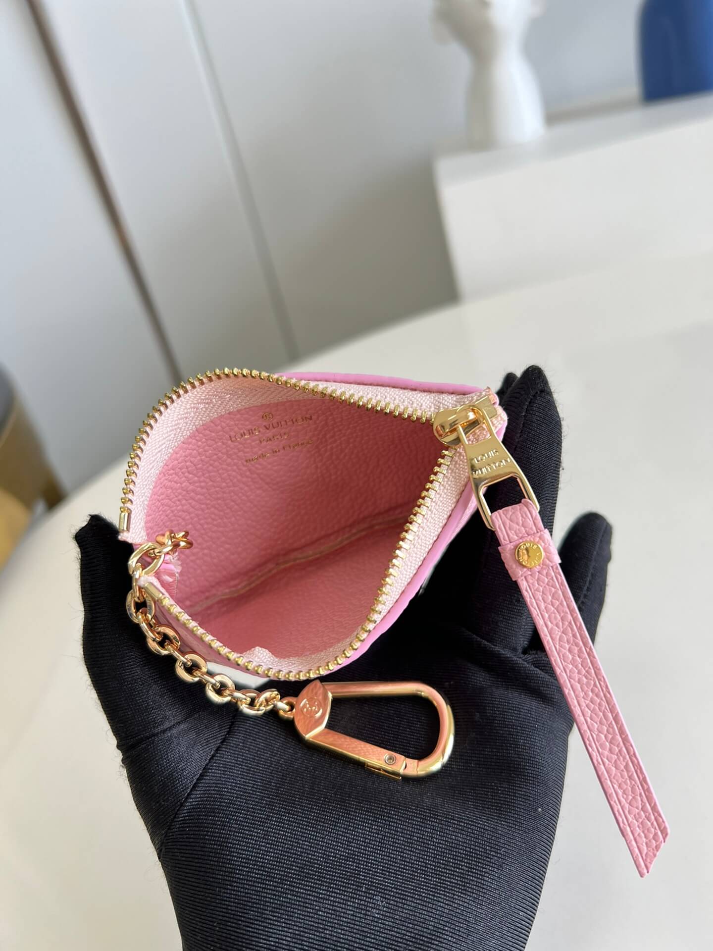 m81298 key pouch wallet embossing monogram pink free shipping m62650