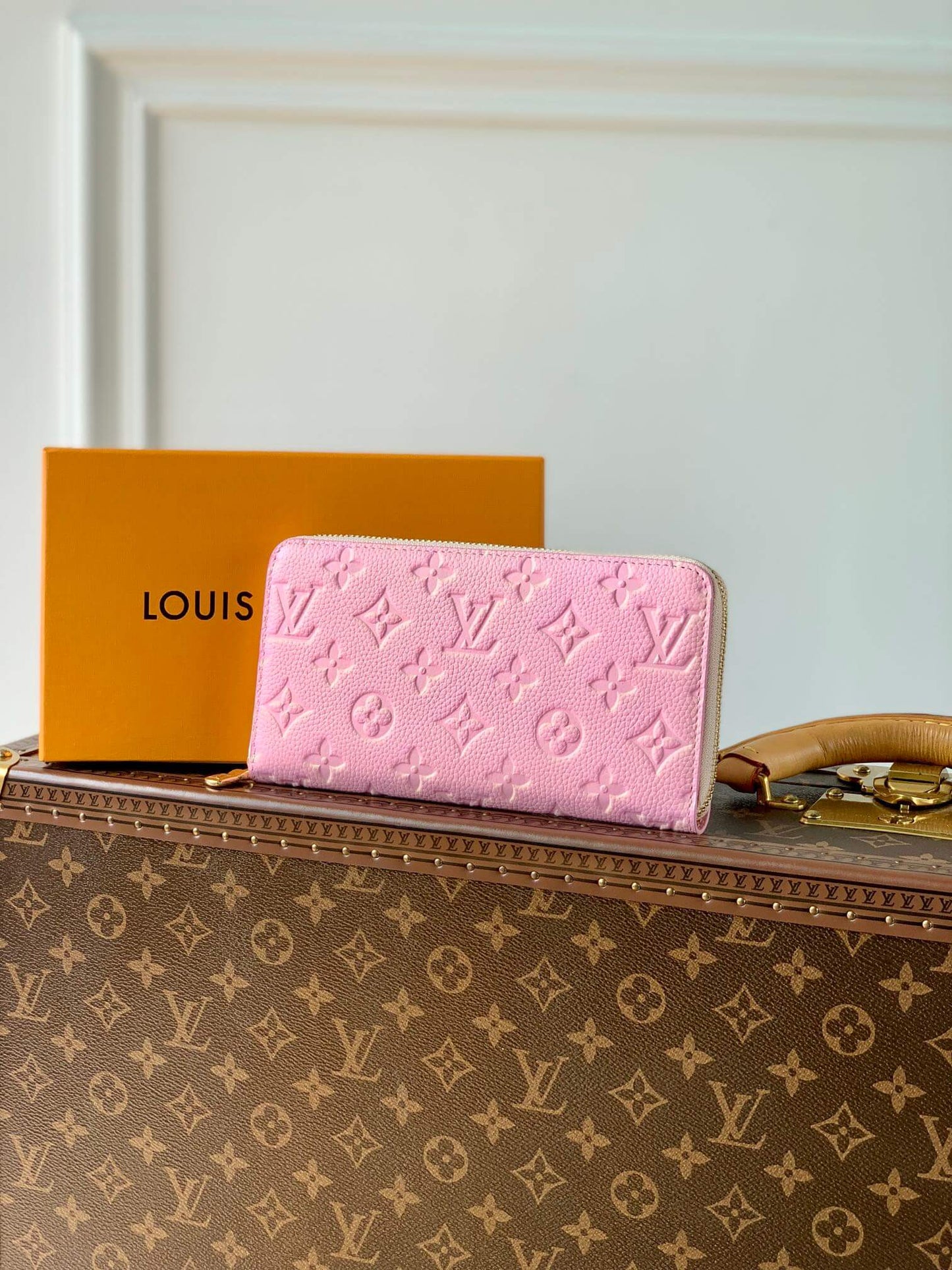 m81299 zippy wallet spring in the city monogram empreinte pink wallet