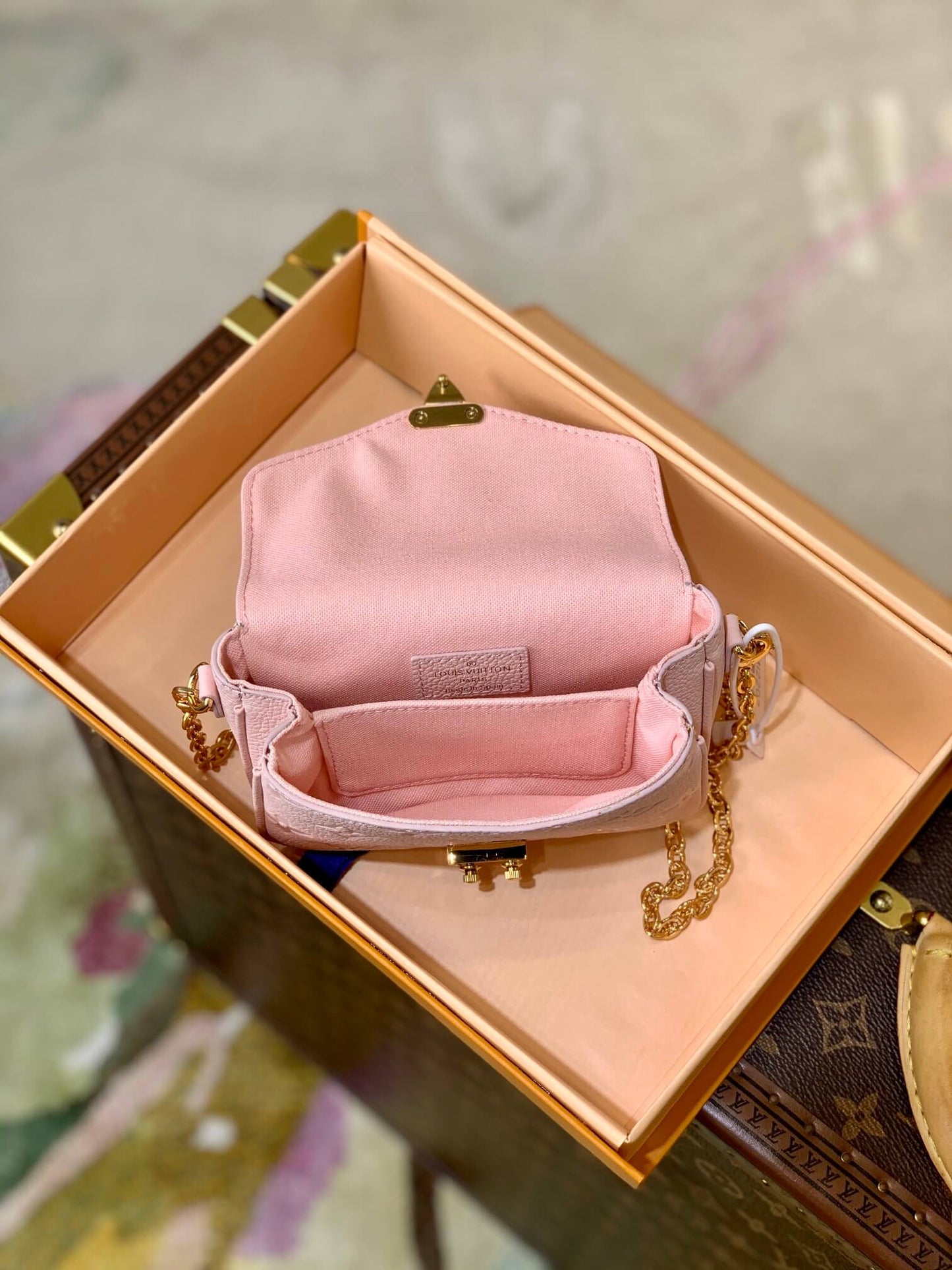 women's style in summer bag