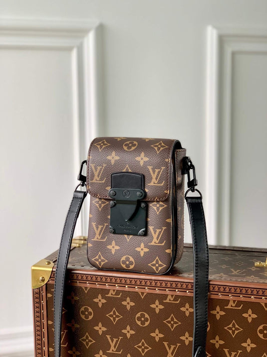 m81522 s lock vertical wearable shoulder bag cross body bags black calfskin monogram macassar