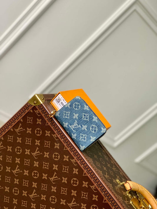 m83160 new remix lou ams clea wallet monogram denim dms blue