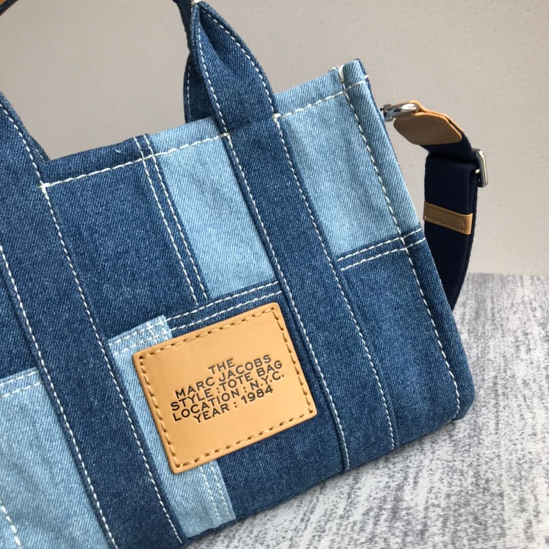 marc jacobs the denim tote bag blue medium 26cm