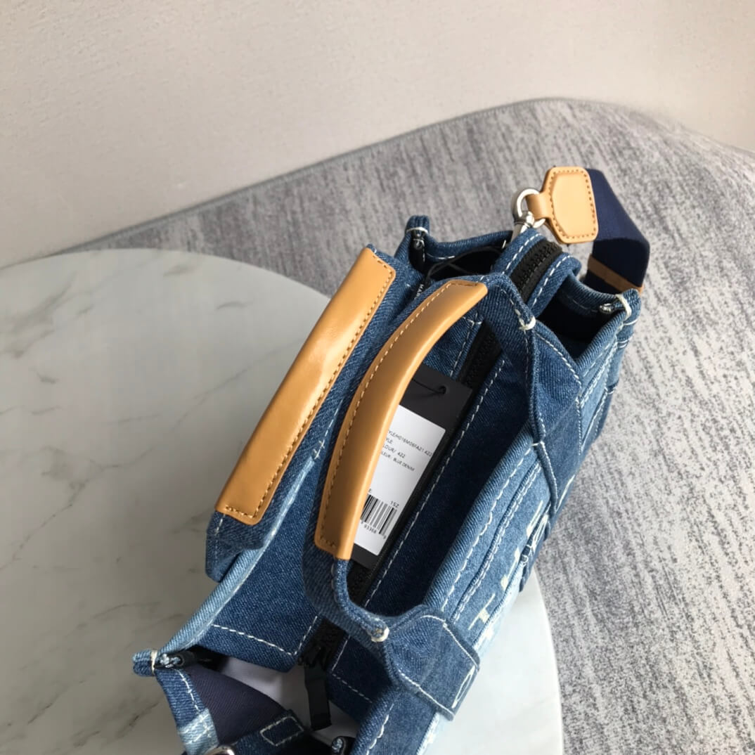 marc jacobs the denim tote bag blue medium 26cm