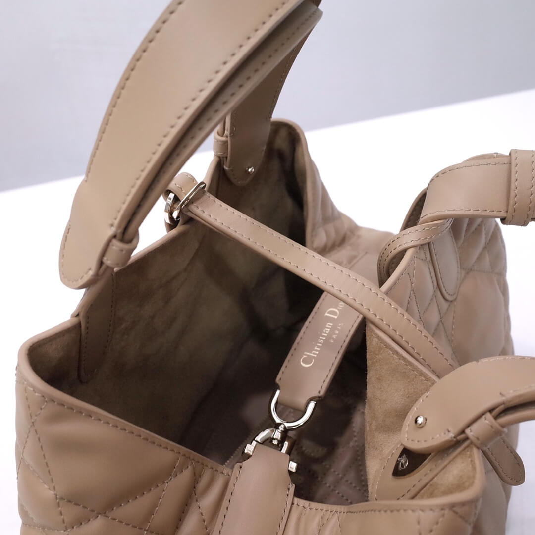 do medium dior toujours bag tan macrocannage calfskin m2821oshj_m900