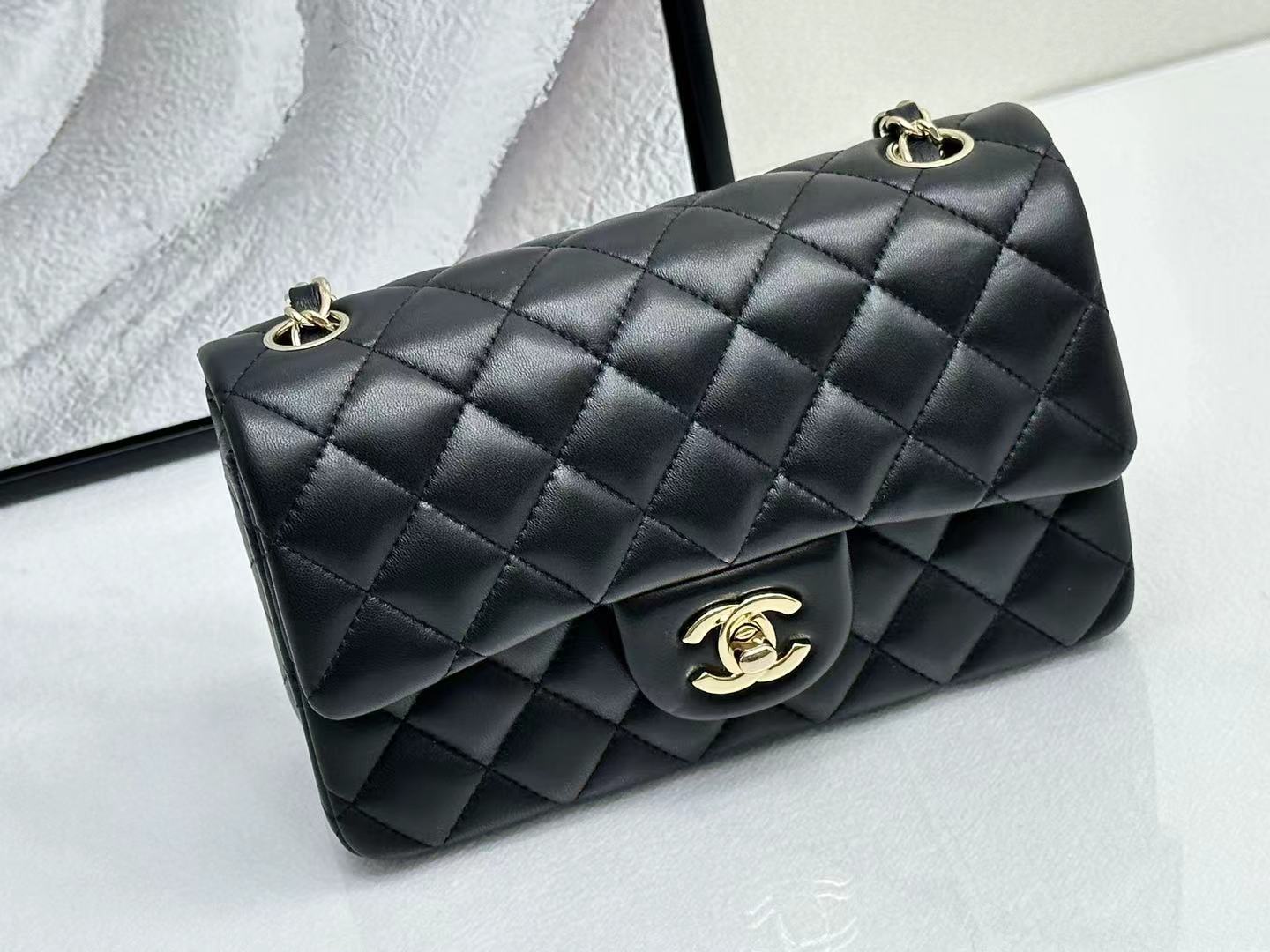 CHA MINI CLASSIC HANDBAG Lambskin A69900 Black Gold