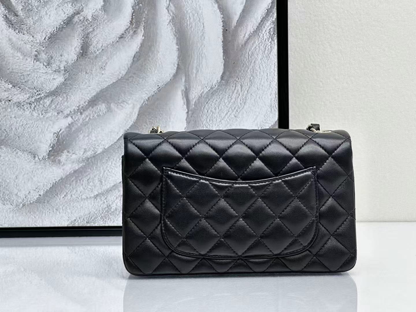 CHA MINI CLASSIC HANDBAG Lambskin A69900 Black Gold