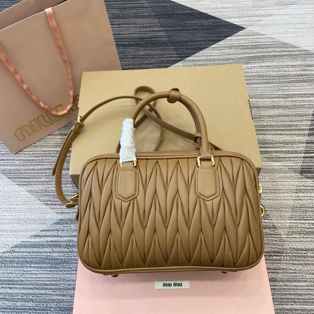 Miu Arcadie Matelasse Bowling Handbag Crossbody Bag 5BB124 Brown