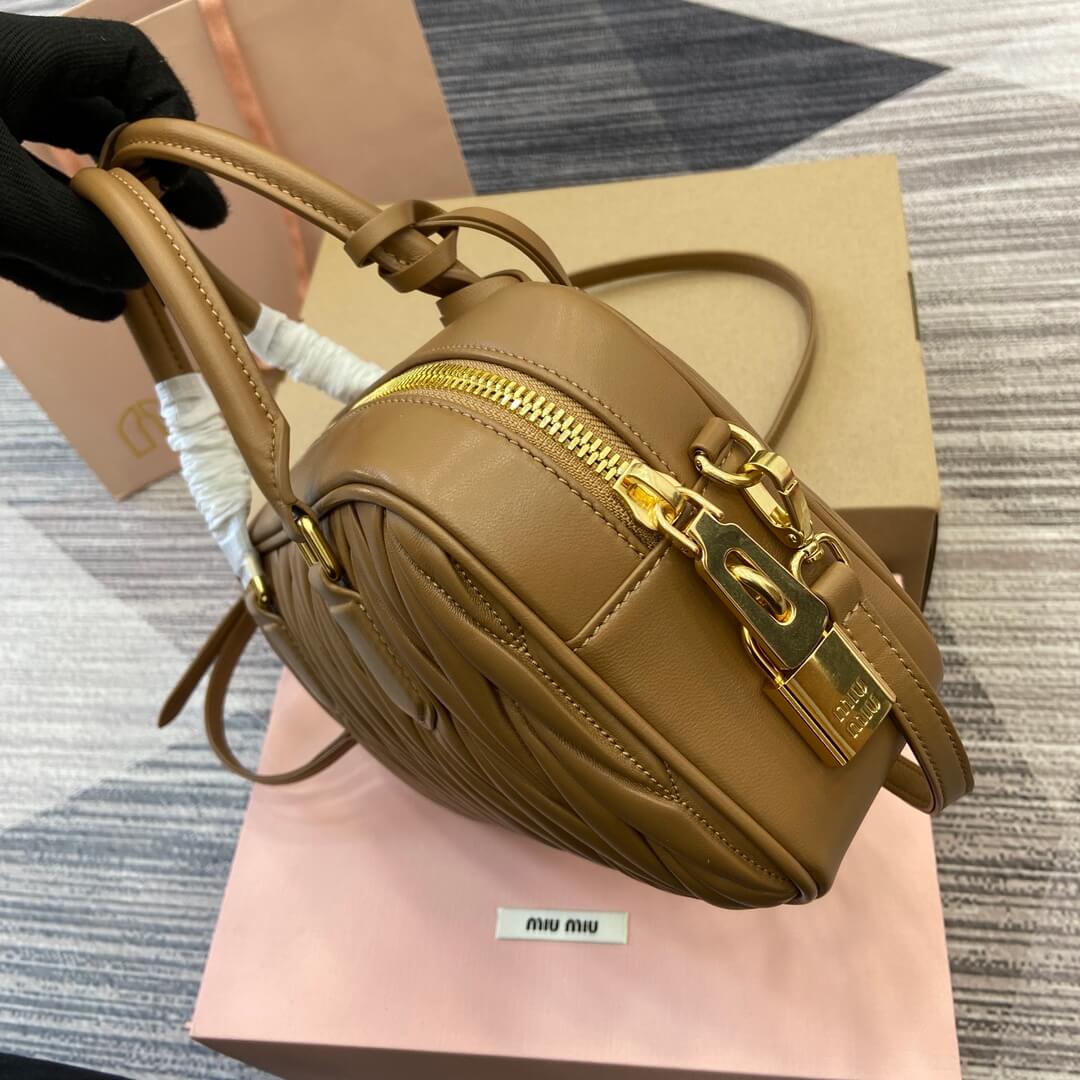 Miu Arcadie Matelasse Bowling Handbag Crossbody Bag 5BB124 Brown