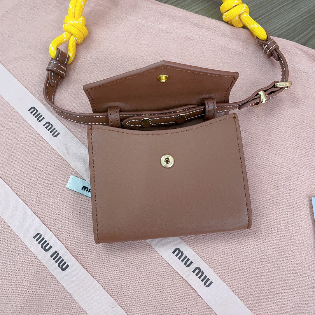 miumiu mini bag 5dn014 brown