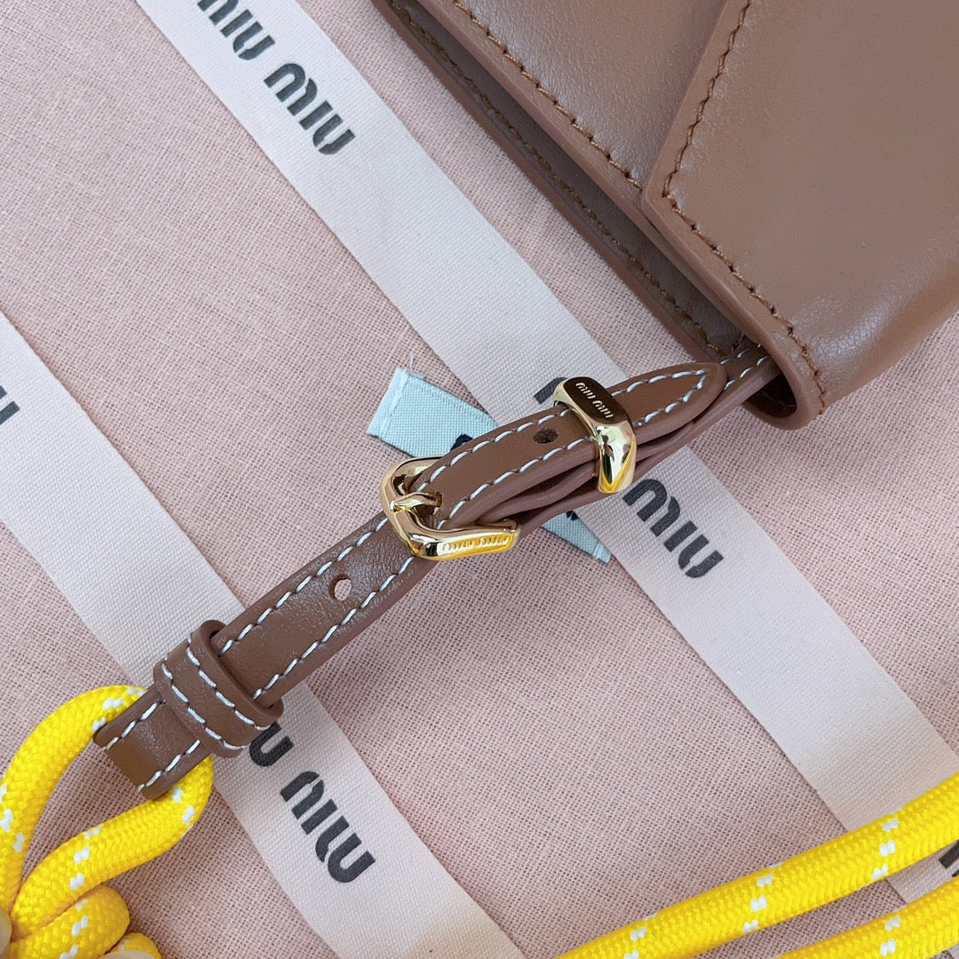 miumiu mini bag 5dn014 brown