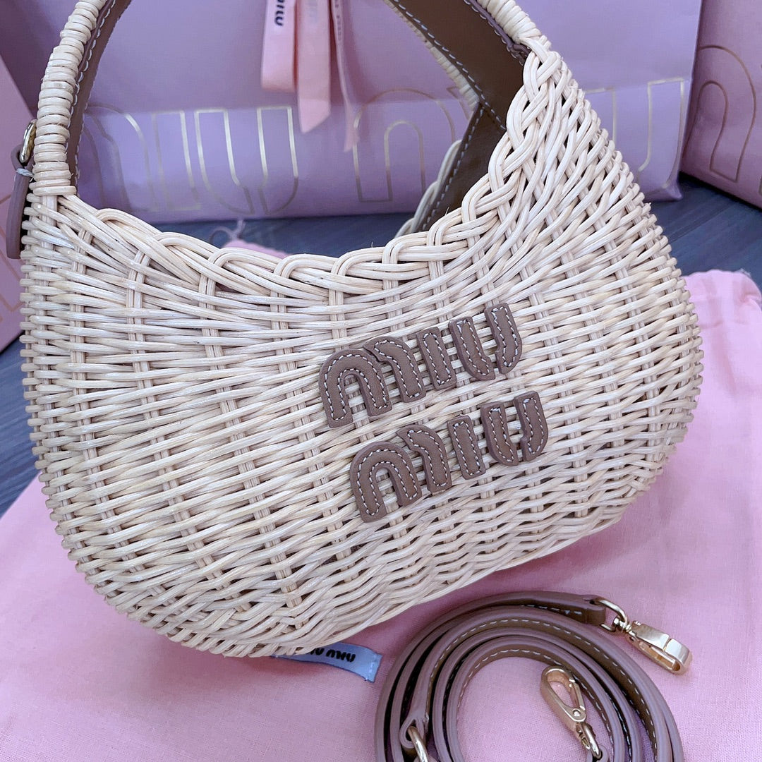 miumiu woven basket bag handbag 5bc125