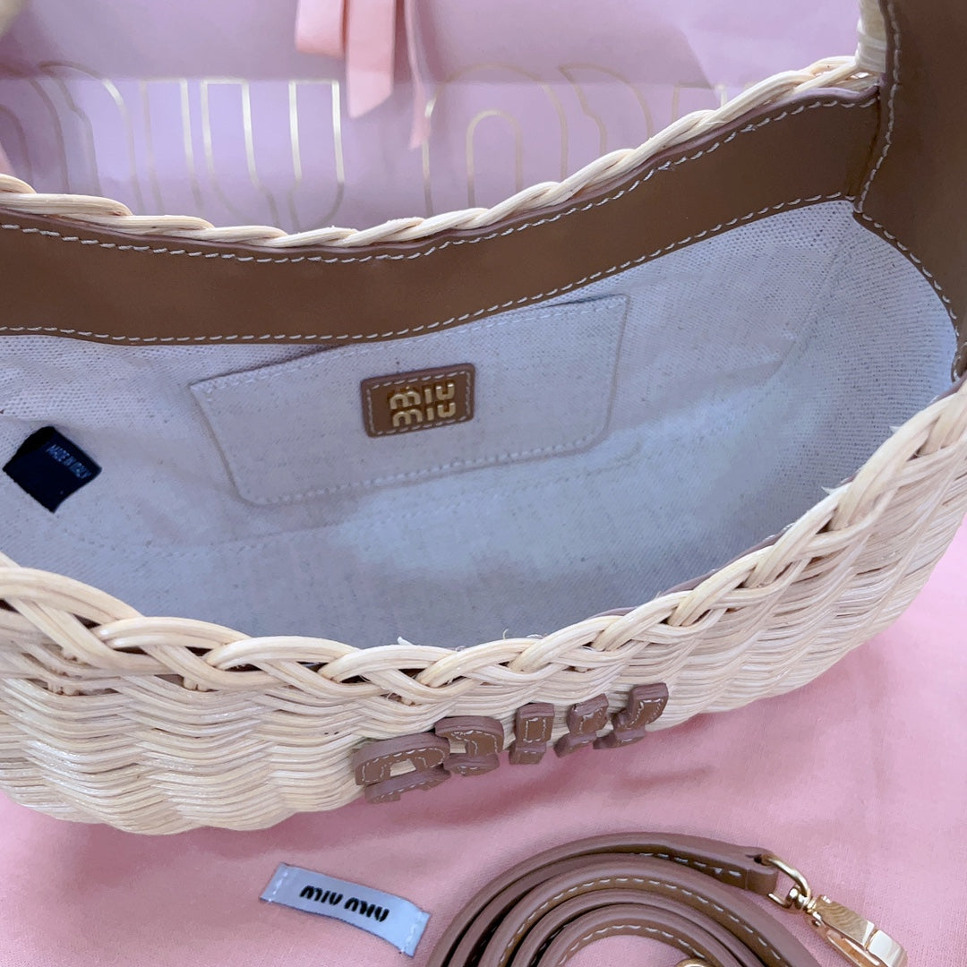 miumiu woven basket bag handbag 5bc125
