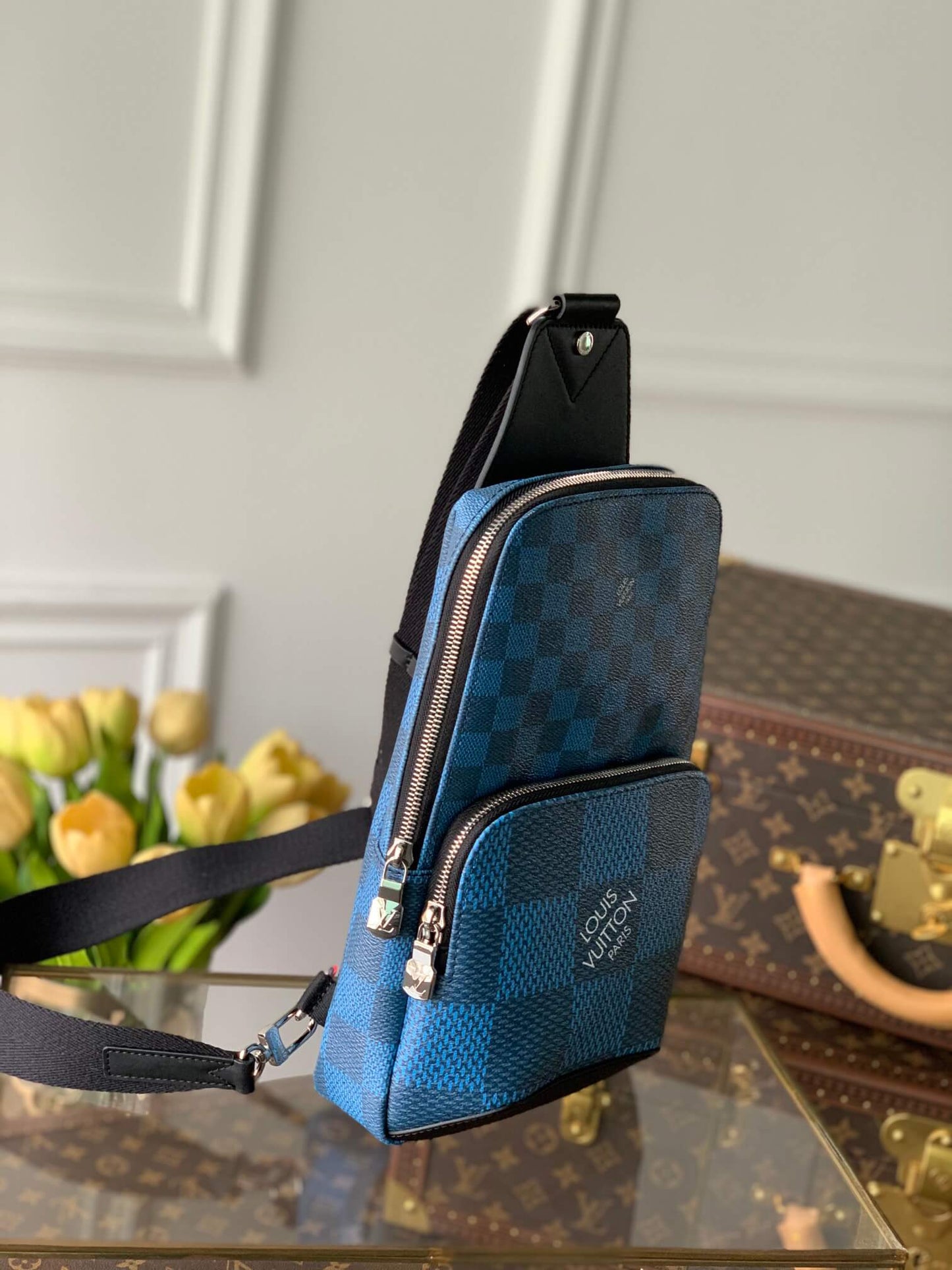 n40403 avenue damier graphite giant chest bag cross body bags blue calfskin