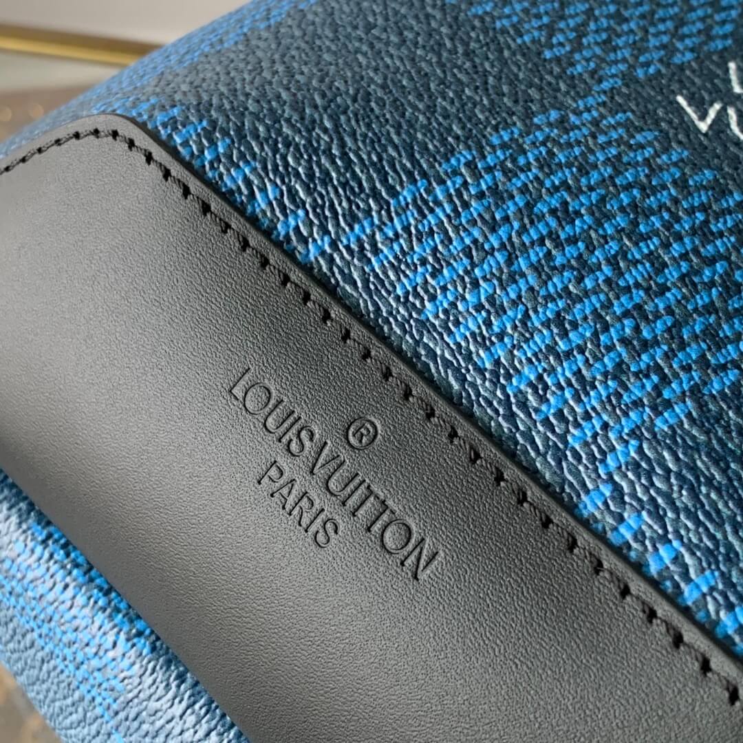 n40403 avenue damier graphite giant chest bag cross body bags blue calfskin