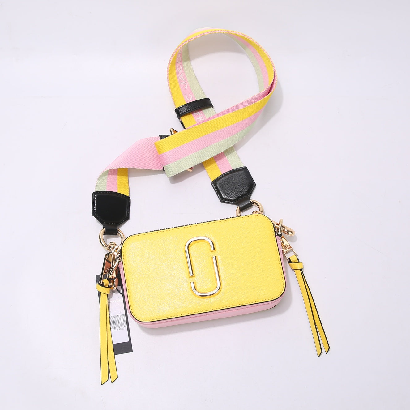 snapshot no113 yellow pink green