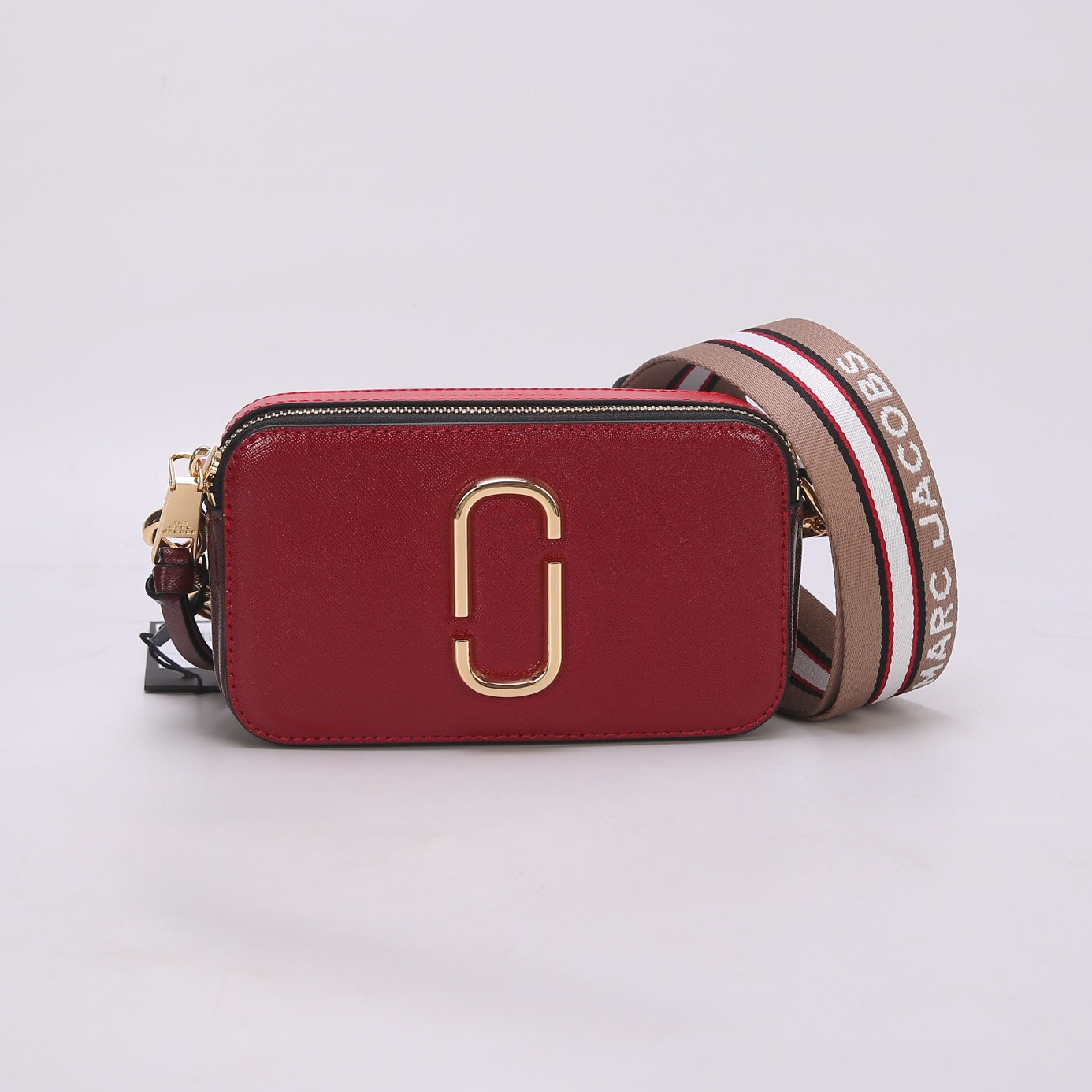 snapshot no118 maroon red wine