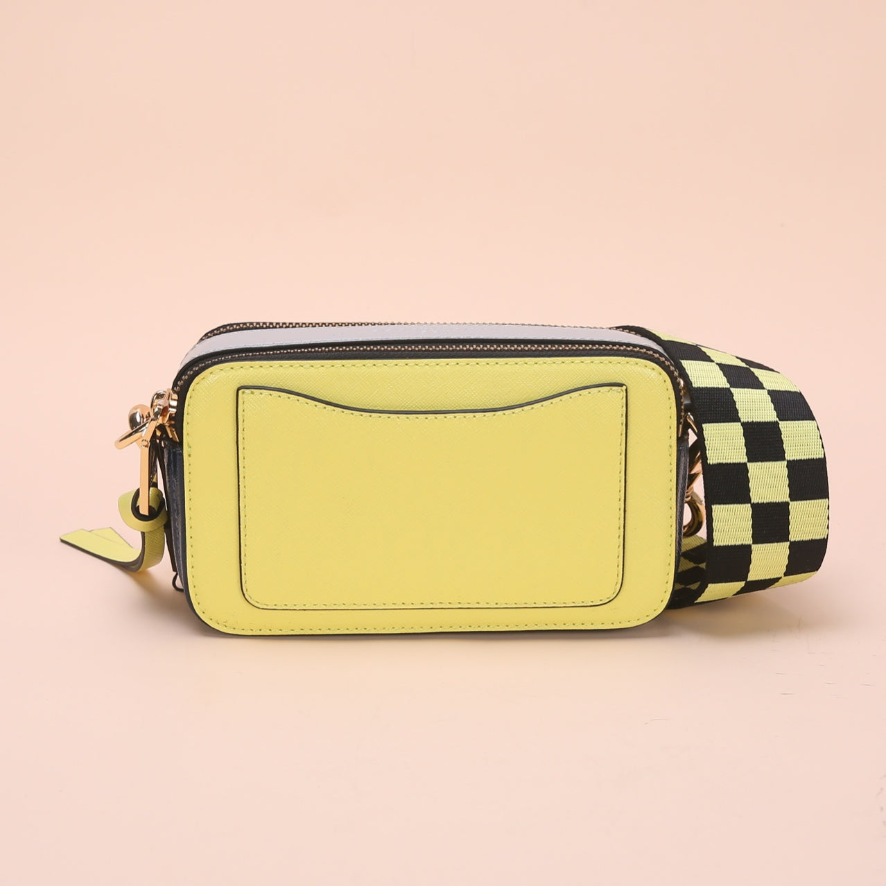 snapshot no122 yellow