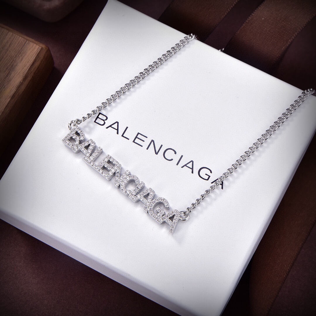 new balenciaga brand new unique necklace xl13168a2