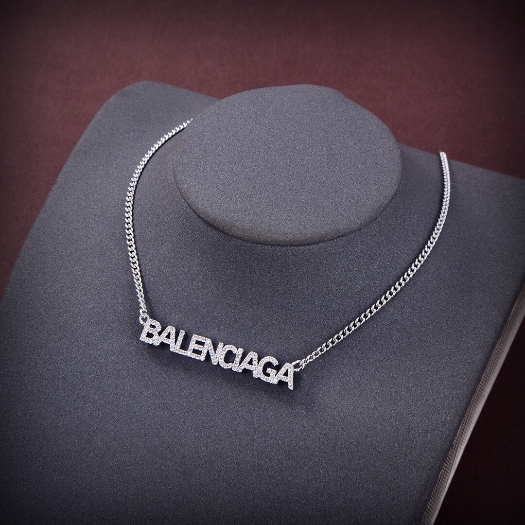 new balenciaga brand new unique necklace xl13168a2