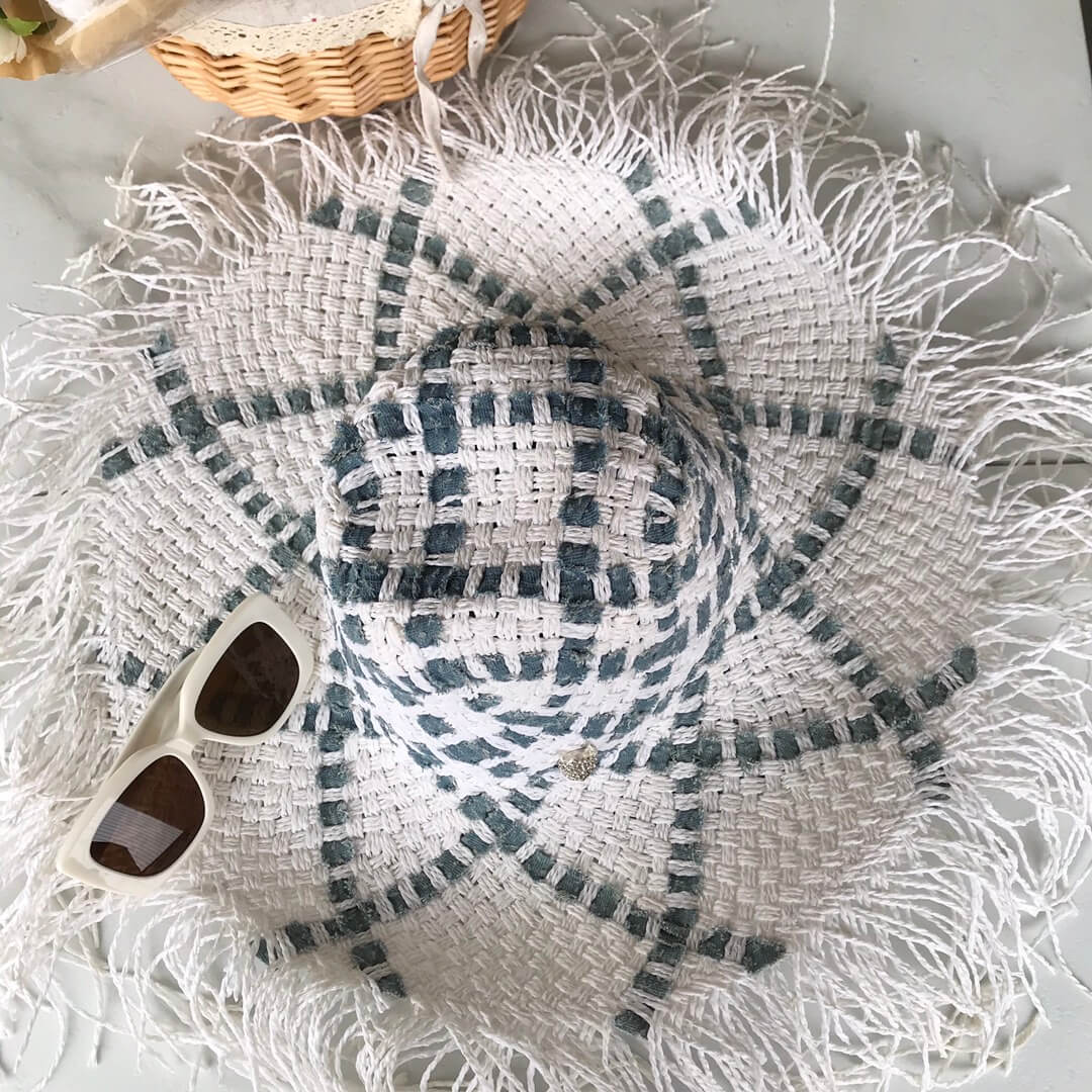 new fashionable and high end large brim hat sunshade straw hat mz13168a22