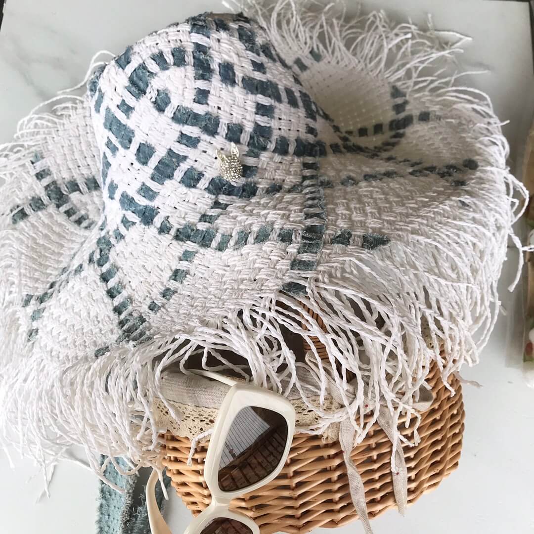 new fashionable and high end large brim hat sunshade straw hat mz13168a22
