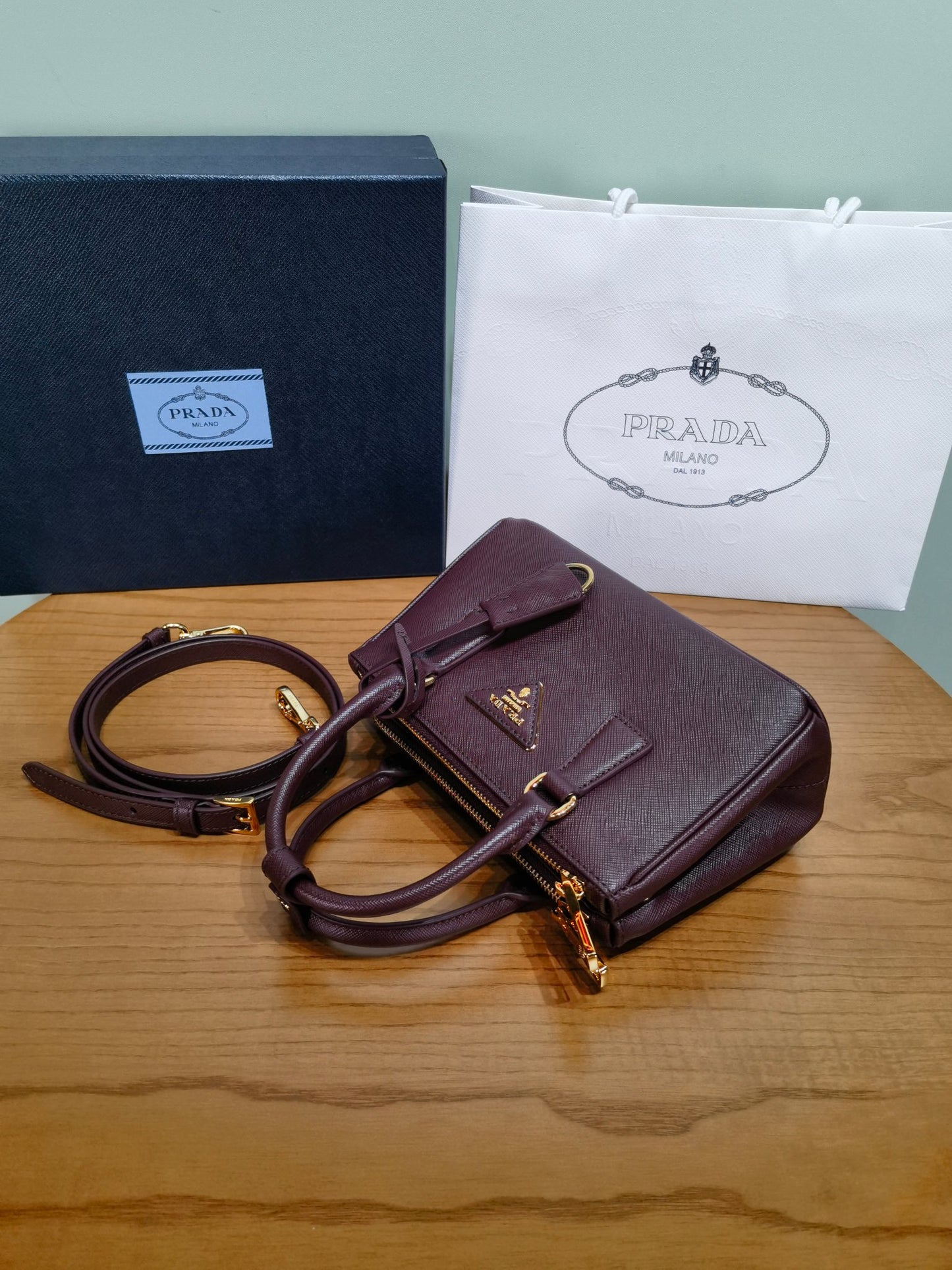 PRA New Mini Gallery Handbag Crossbags 1BA916 Wine Red Maroon