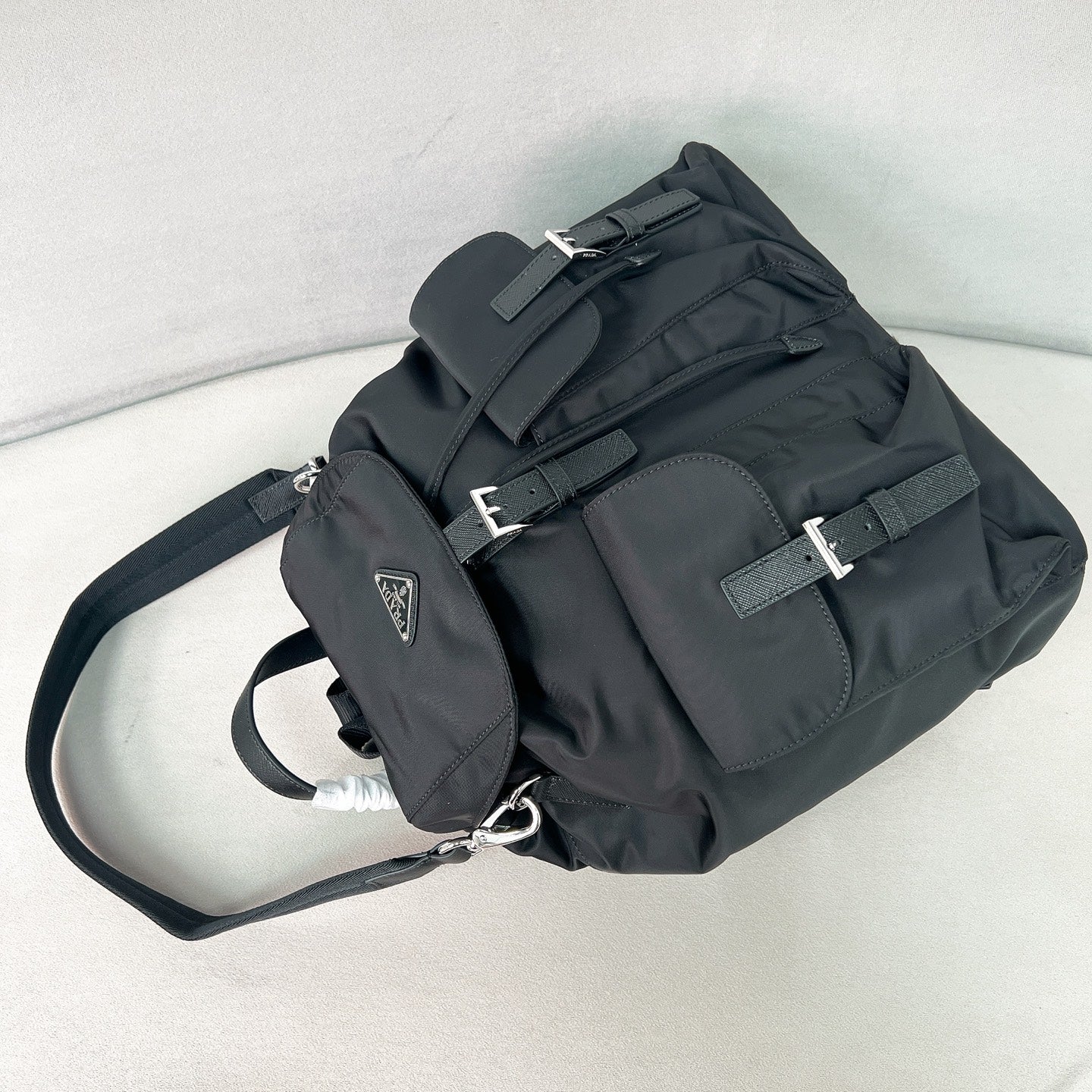 PRA Re-Nylon New backpack 2VZ110A black