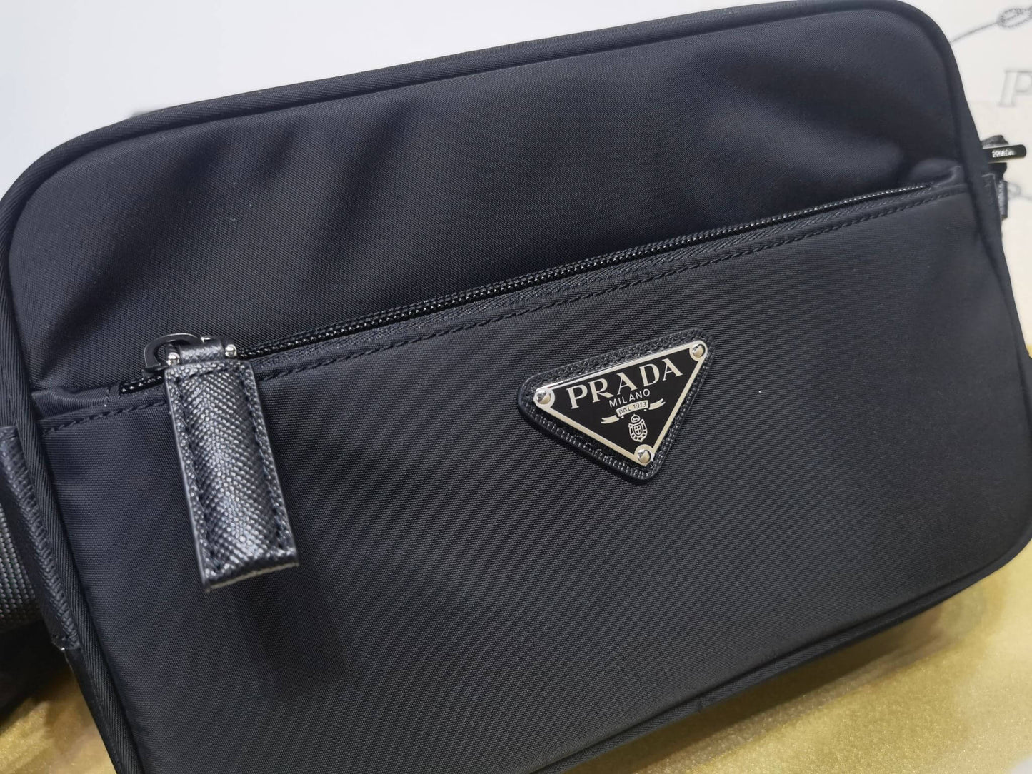 pra 1bc167 re nylon shoulder bag black